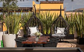 Casa Milagro @ Centro Luxurious & Comfortable